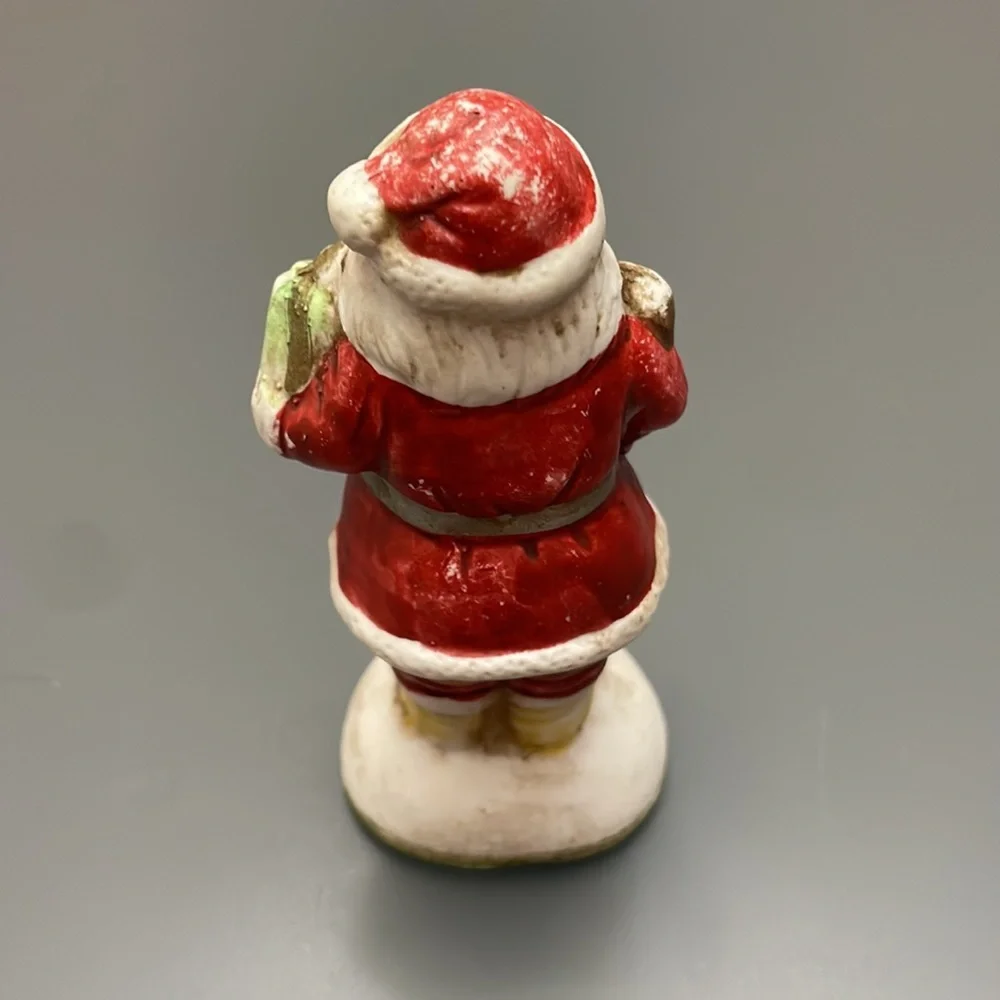 Old World Santa, Hand Painted Porcelain Christmas Figurine Ornament “1935 USA”